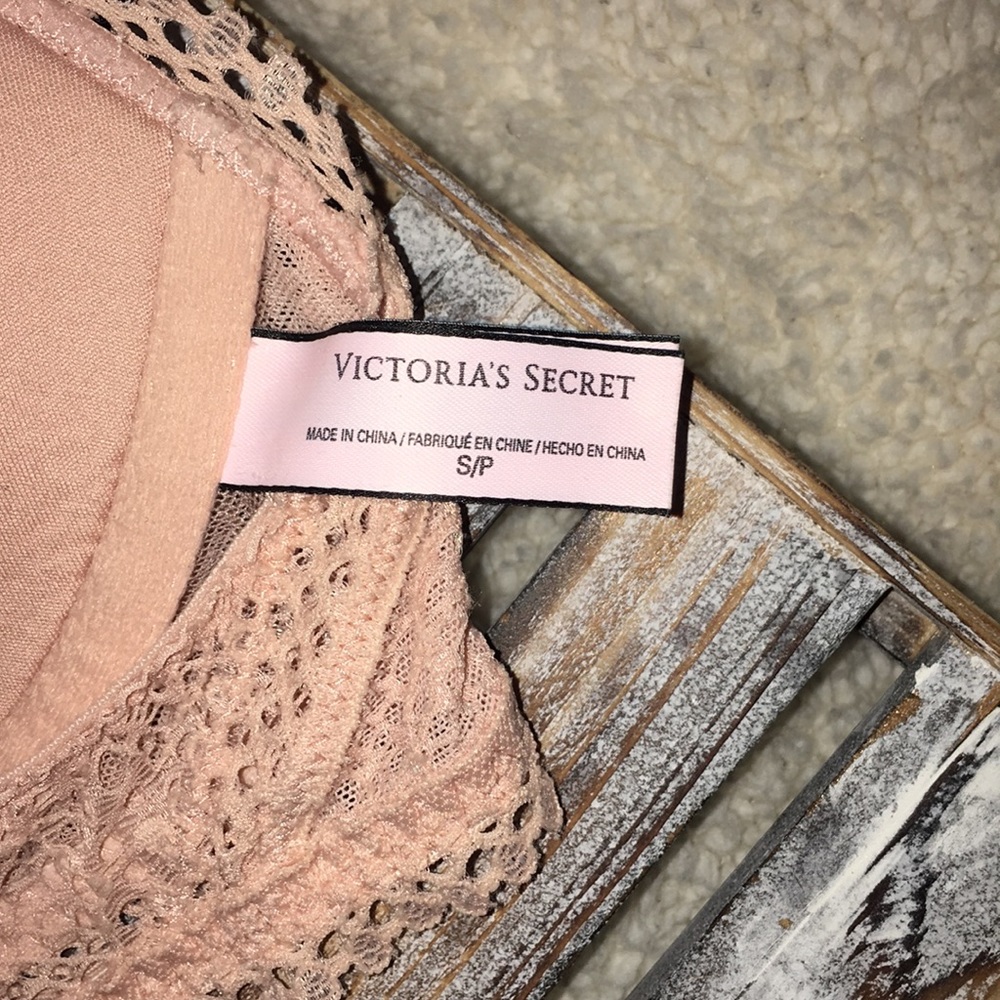 VS bralette - Picture 3 of 4